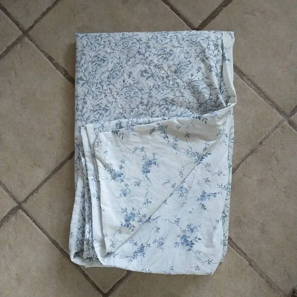 SIMPLY SHABBY CHIC Duvet Cover Indigo Batik Blue White Floral Reversible Buttons